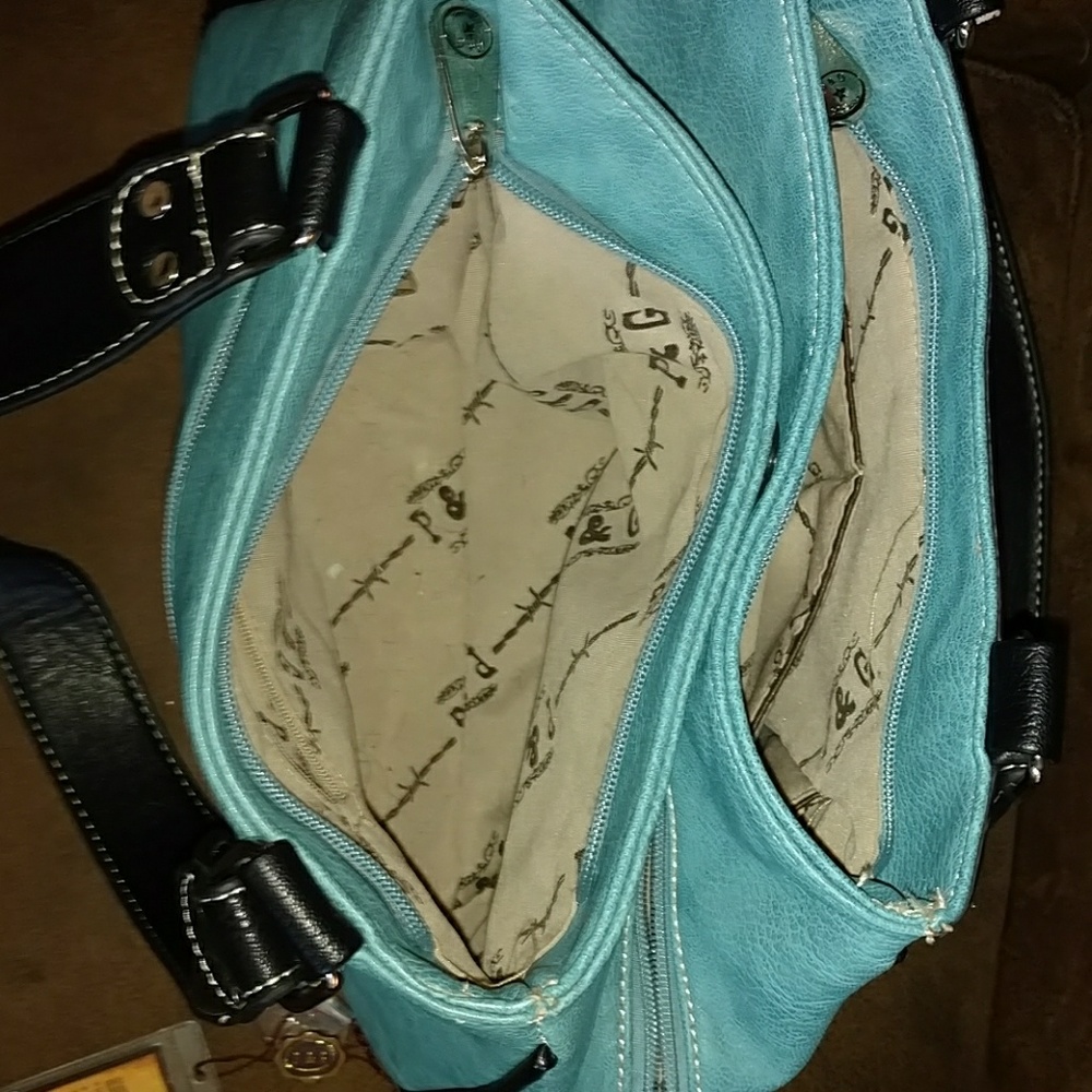 Handbag - Picture 8 of 8